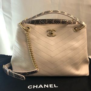 Chanel Chevron, Shop The Largest Collection